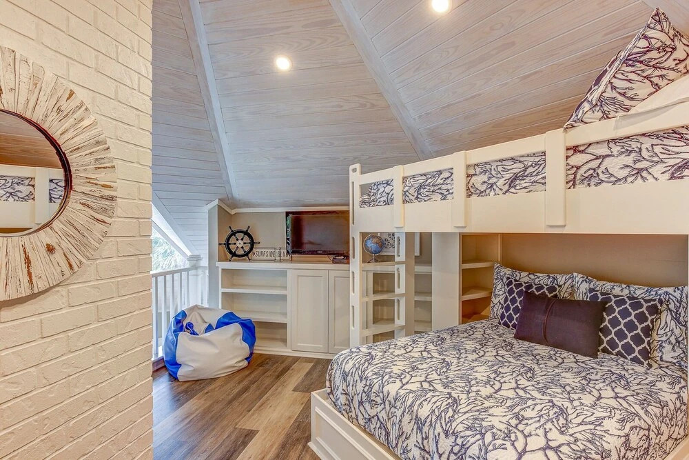 7 Dinghy Holiday Home