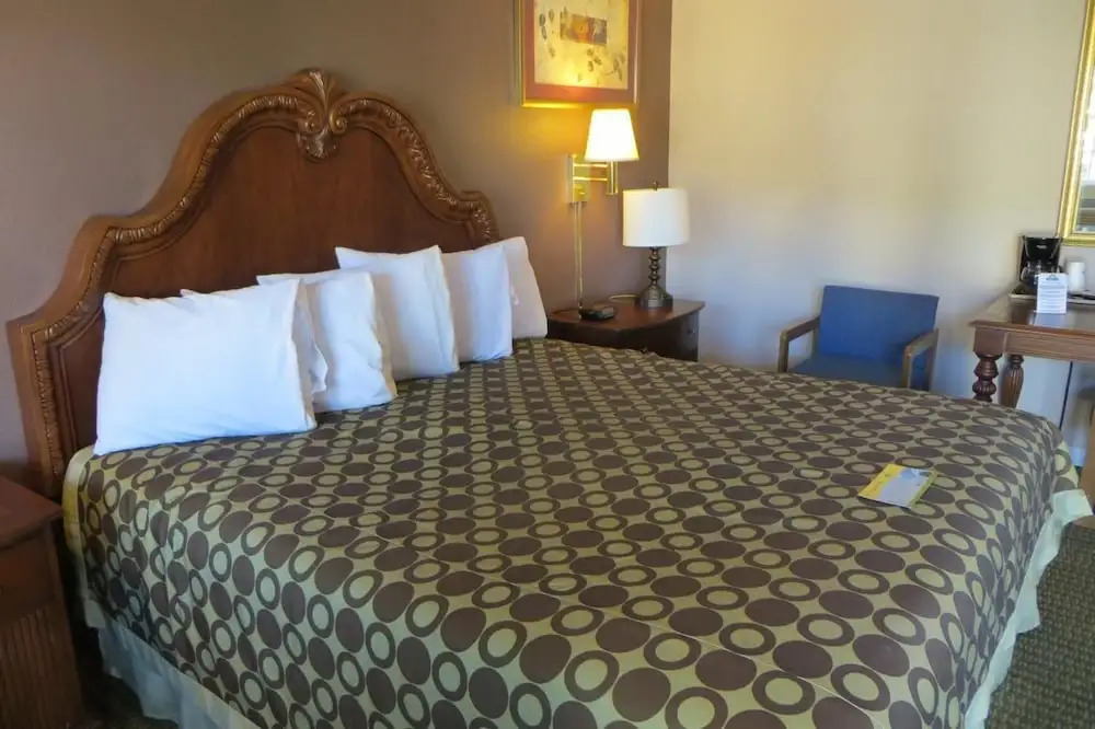 American Inn Stockton