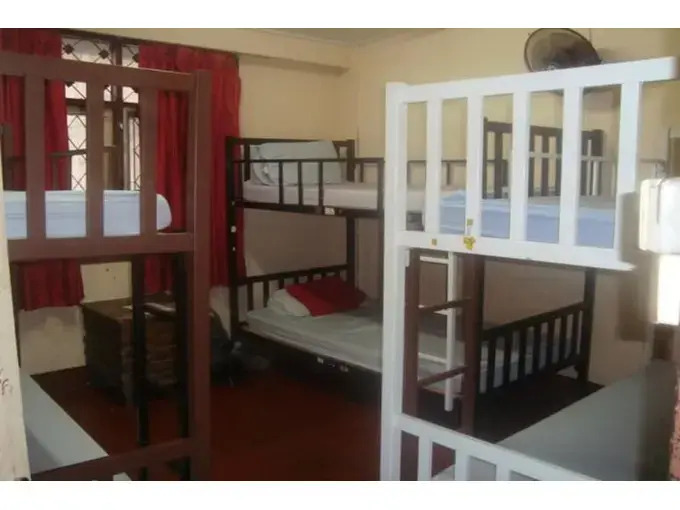 Khaosan Rainbow Hostel