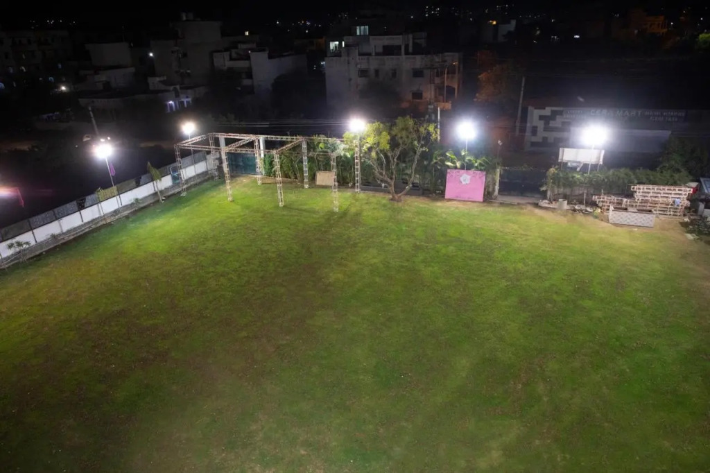 Hotel Bhairav Bagh -100 Mtr from Celebration Mall