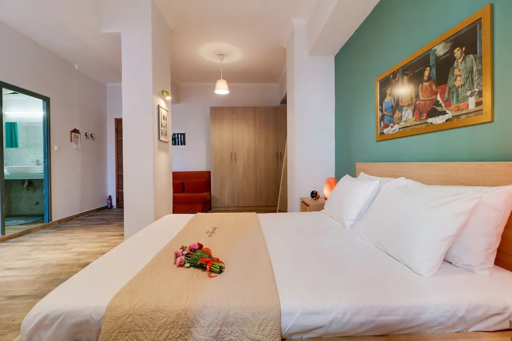 Monastiraki 510 SuperHost Hub