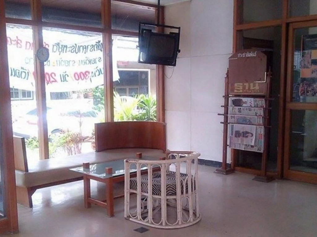 Petch Pailyn Hotel