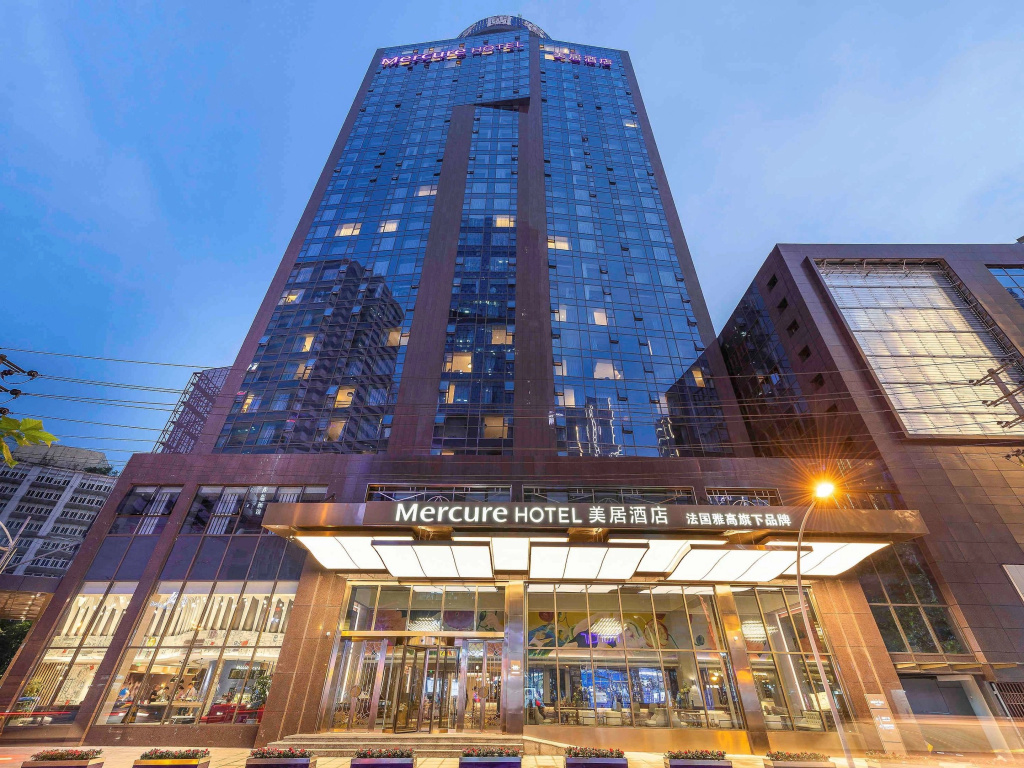 Mercure Chengdu Chunxi Taikoo Li -Walk to Pedestrian Street