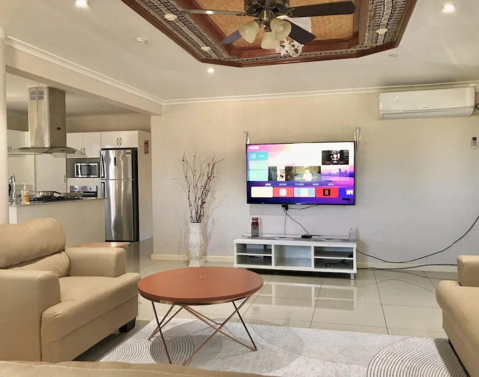 Leisure City Apartment