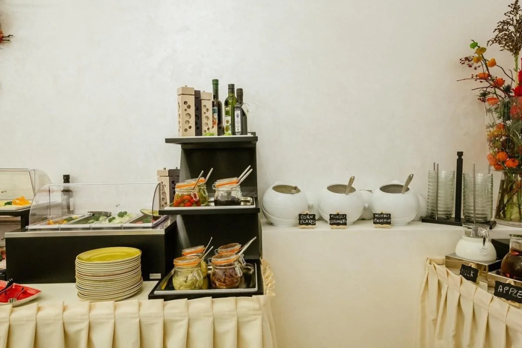 Wenceslas Hotel & Apartments