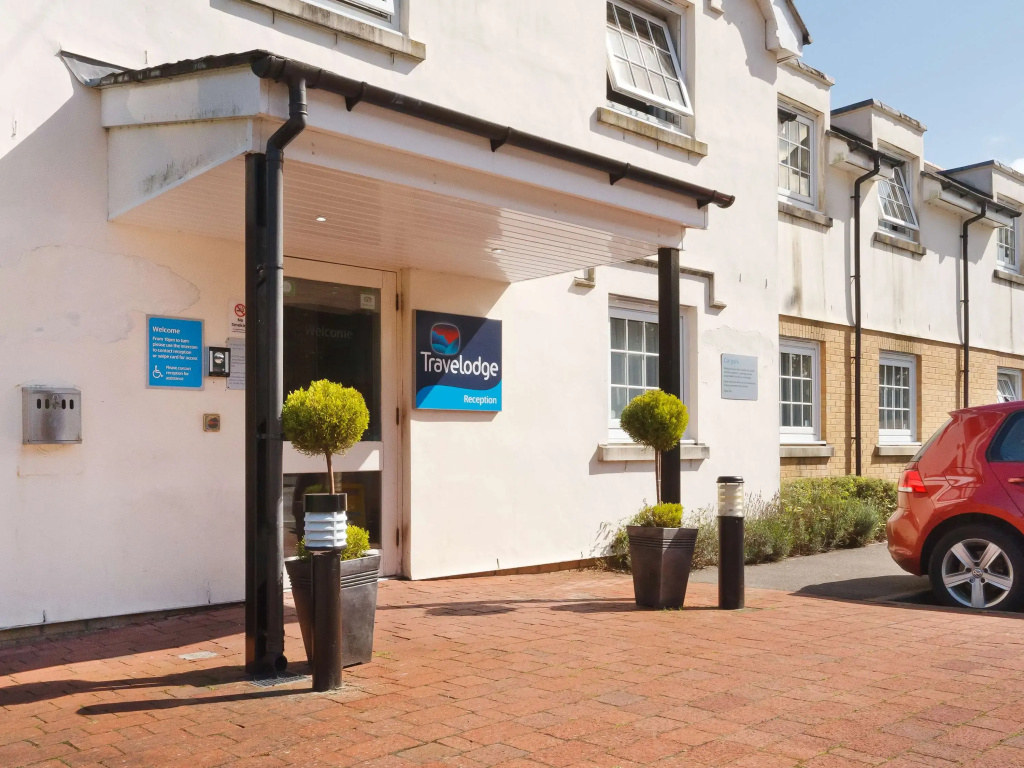 Travelodge Cardiff Airport