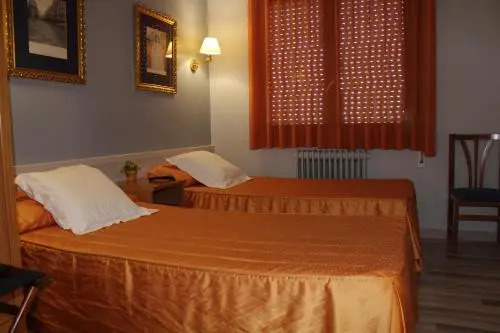 Hostal Montserrat