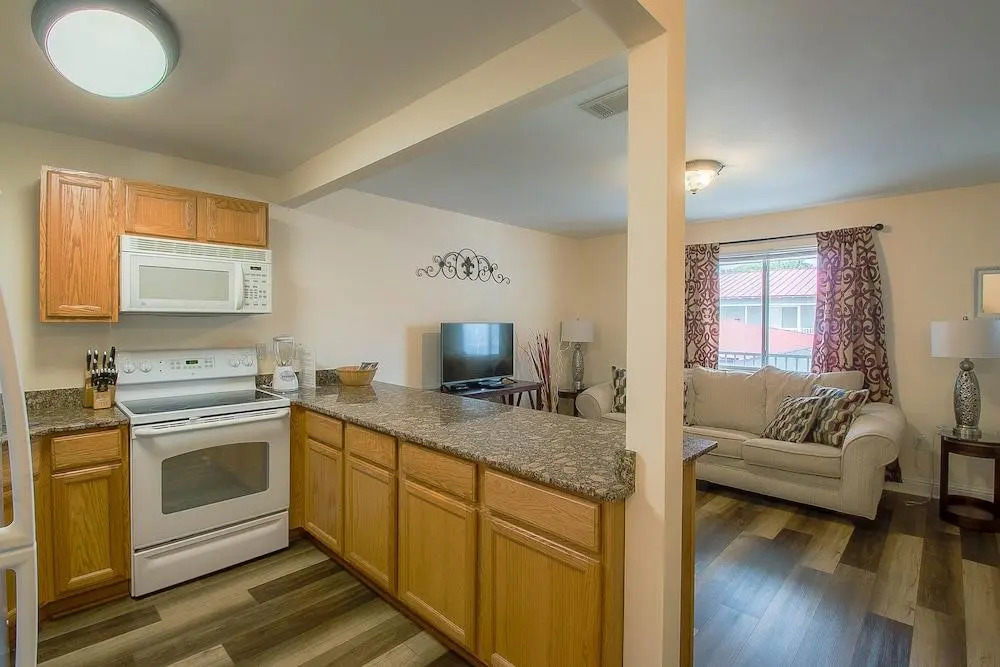 Oak Shores-Oak Shores 129