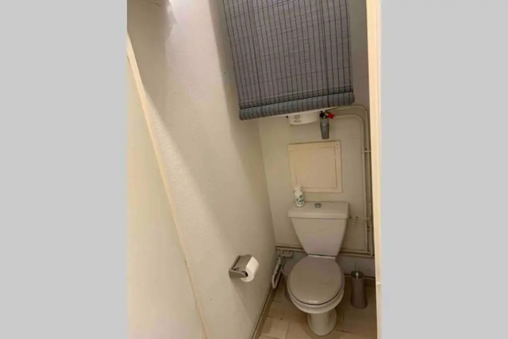 Studio chaleureux et ensoleillé !