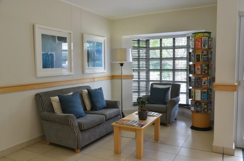 Road Lodge Cape Town International Airport