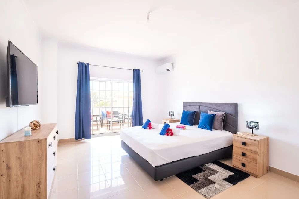Villa Bahia - Moradia com piscina de água salgada em Albufeira