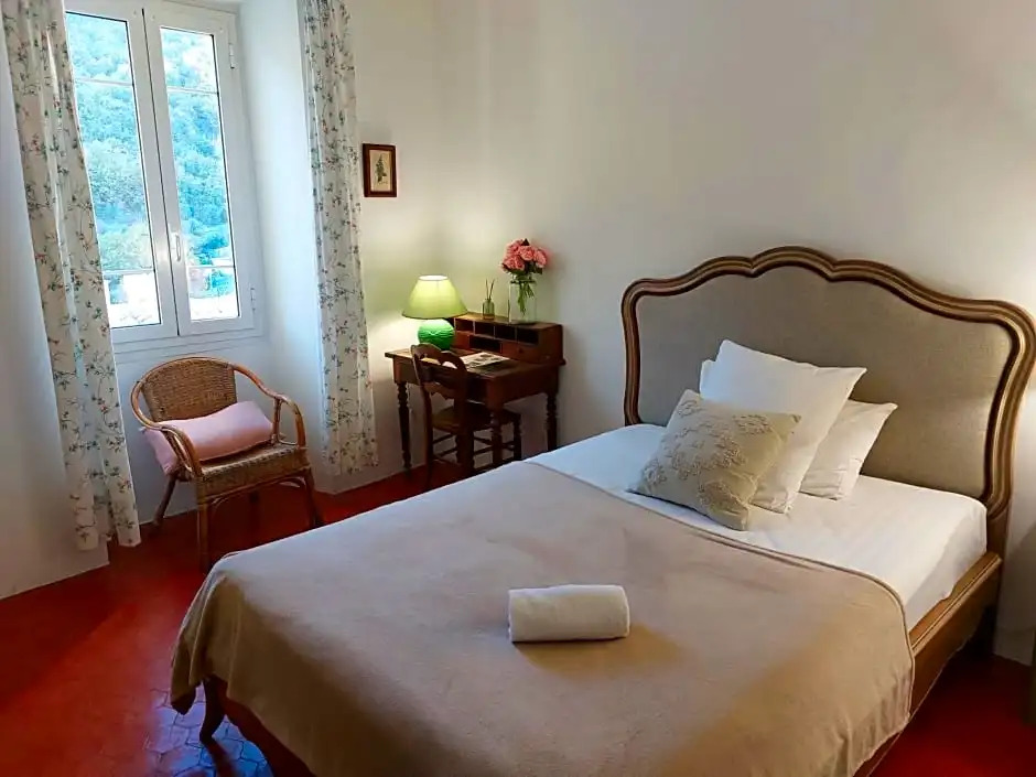 Maison Barnoin-Chambres et villas au calme proche Nice