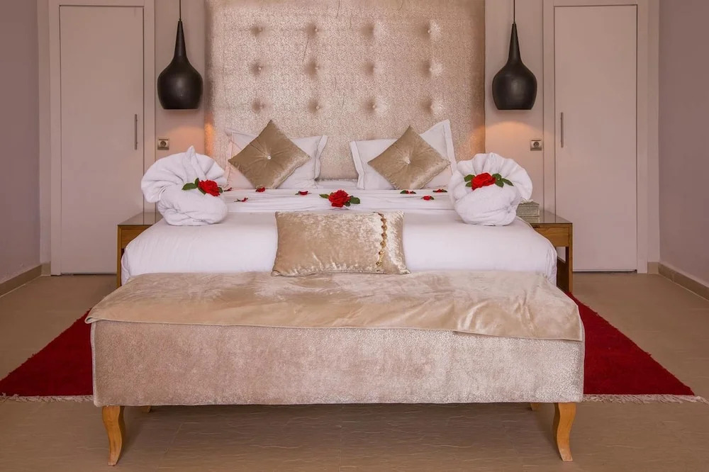 Villa with 7 Bedrooms in Annakhil, Marrakech, with Private Pool, Enclosed Garden And Wifi