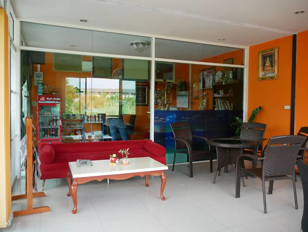Suntorn Place