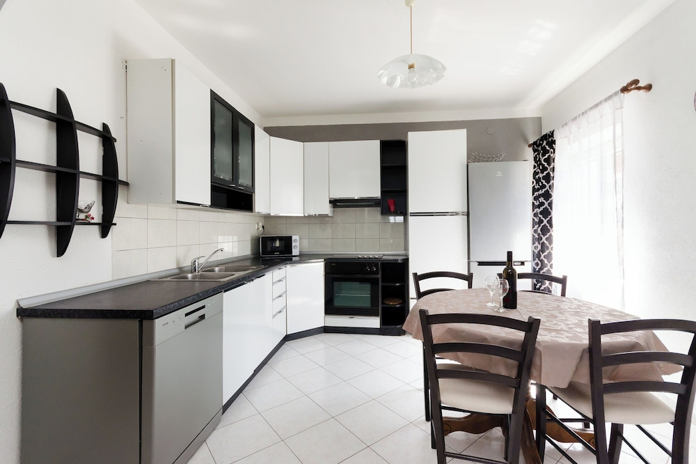 Mariva Apartments