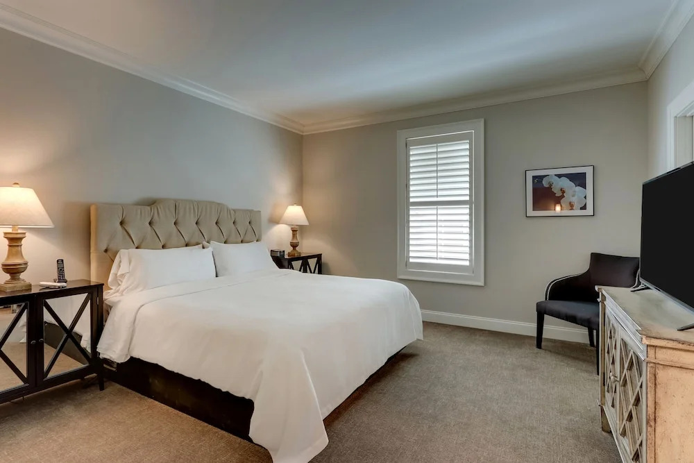 The Mantissa Executive Suites and Spa