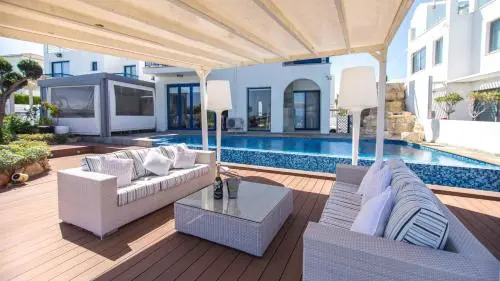 Oceanview Luxury Villa 203