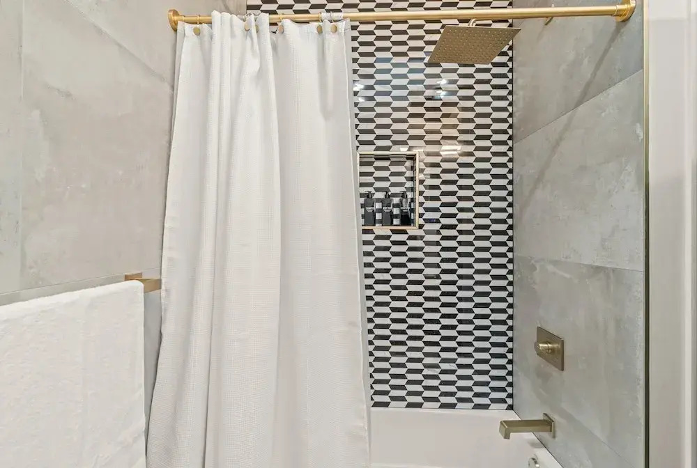 Historic Old City 1 Bedroom, 1 Bath
