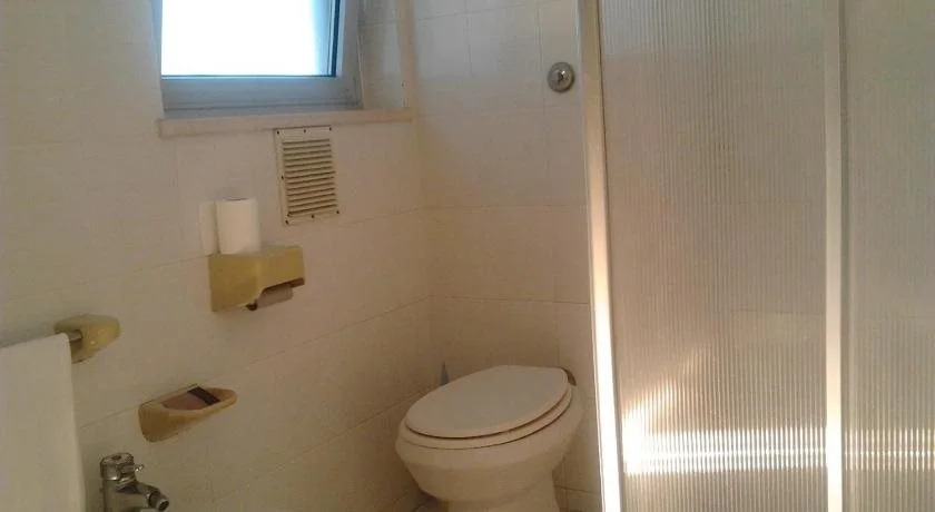 Hotel La Fonte a 300m uscita A14 Pescara Nord