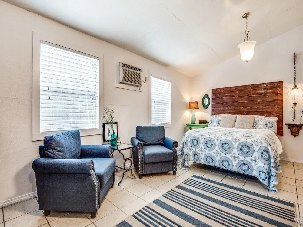 O'Casey's Boutique Inn