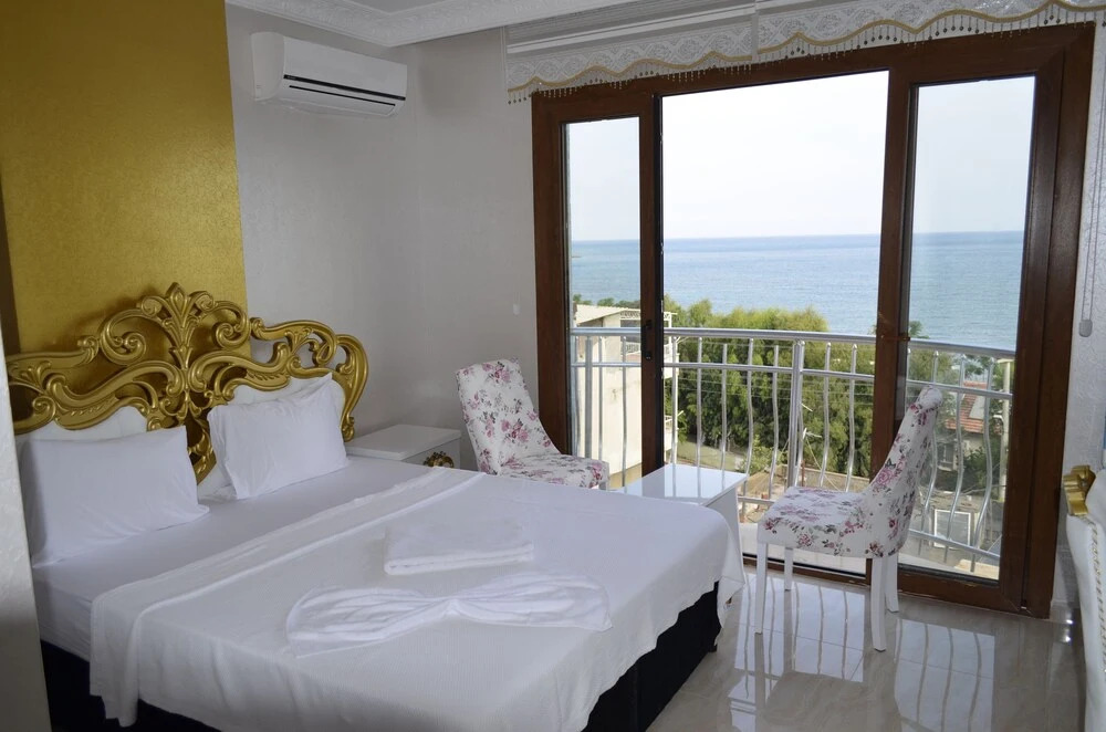 Alev Palace Otel
