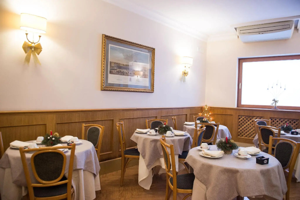 Hotel Leopardi