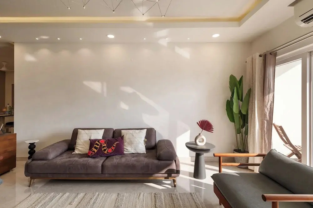 The Ivy Apartment by Red Olive