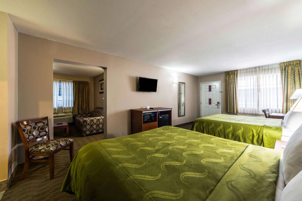 Quality Inn University near Downtown