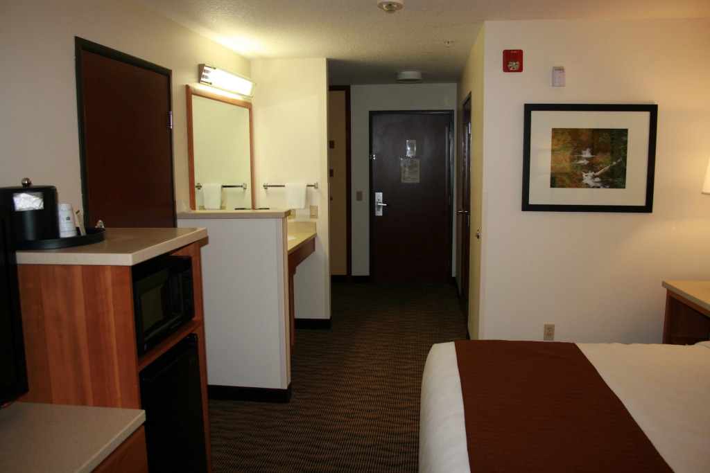 Best Western Plus Park Place Inn & Suites