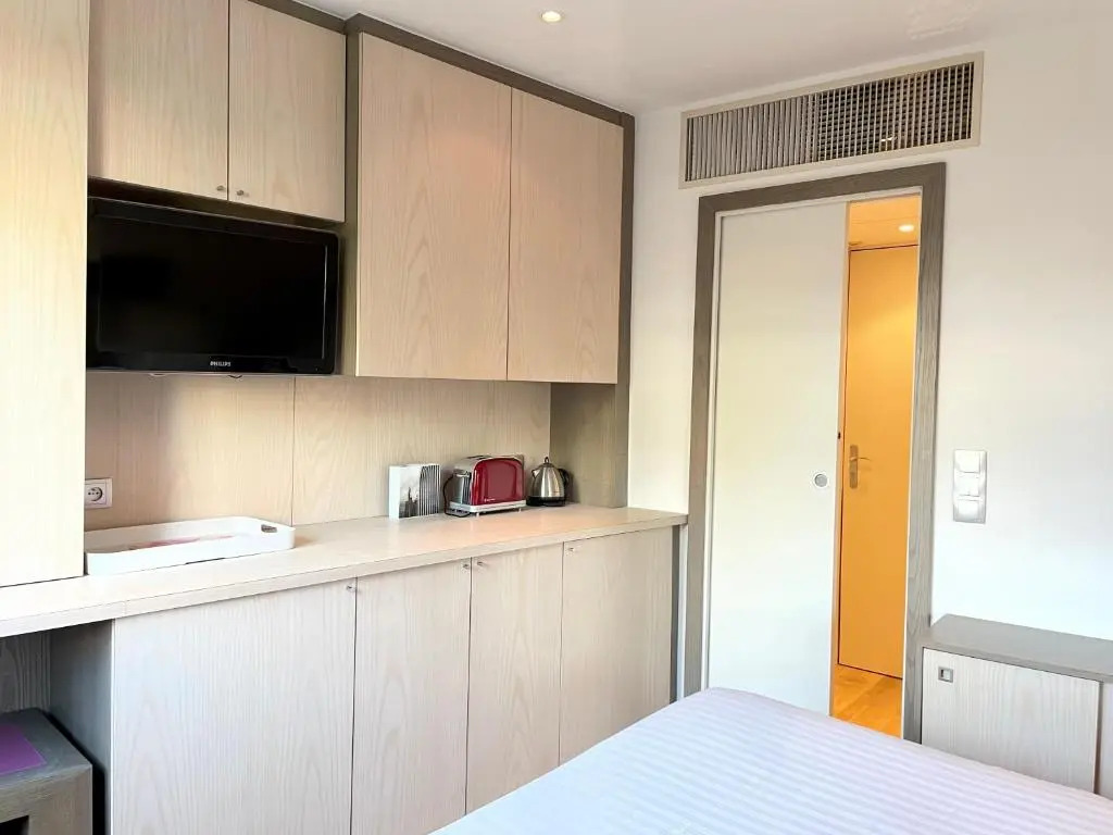 Chambre idéalement située à 50m de la Croisette