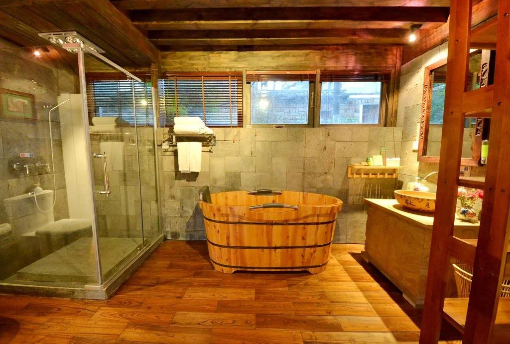 Lijiang Shuhe Youyiju Private Club