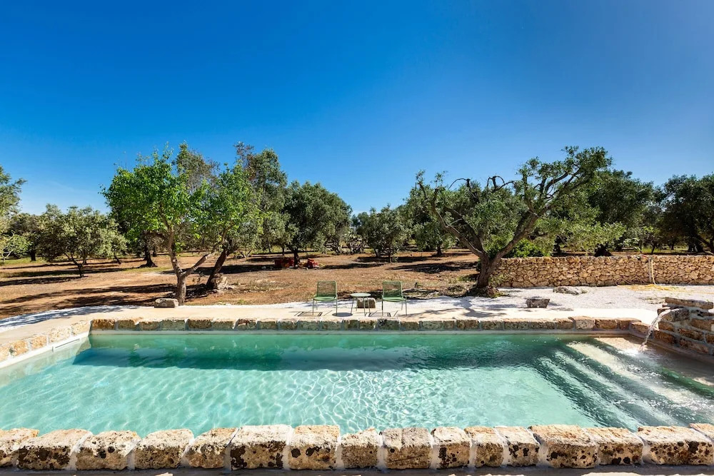 2670 Trullo Corni di Fiasco by Barbarhouse