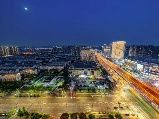 Suzhou Chaowuzhijing E-sports Apartment (Ufang Branch)