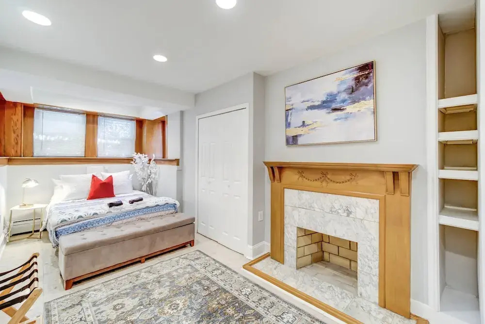 Logan Mansion Suite 1 2 Bedroom Apartment Hotel