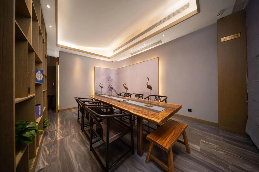 Yiwu Xi'an Hotel (Jiangdong Metro Station)