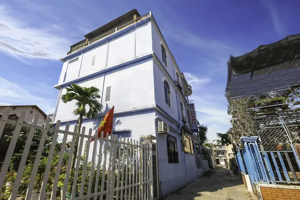 OYO 718 Nu Hoang Hotel