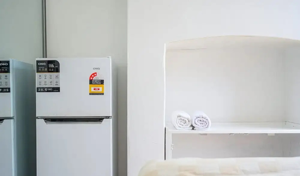 Metawise/parramatta Cozy Room With Furniture Wifi
