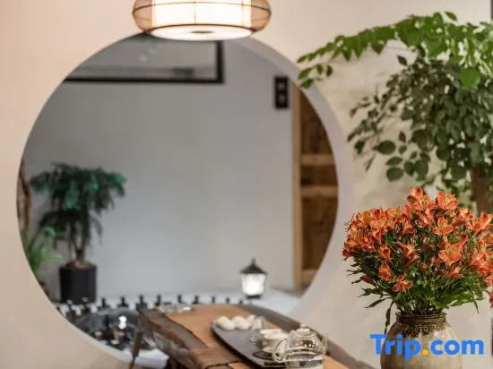Yueshanshu Hostel