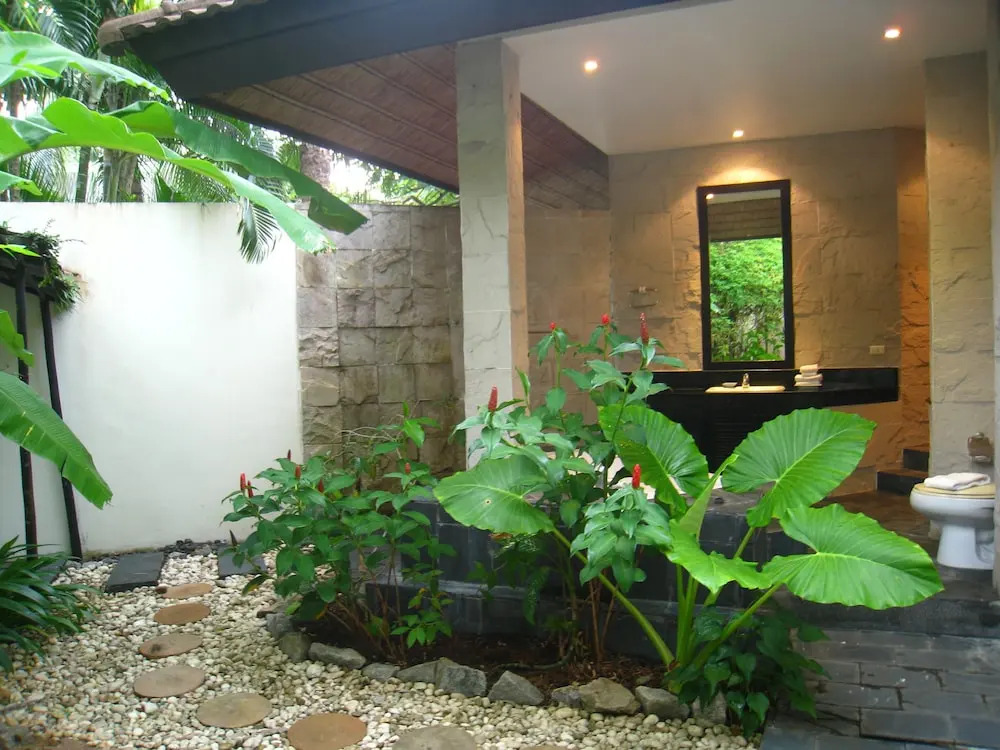 Surin Springs Villa 8 by PIPS