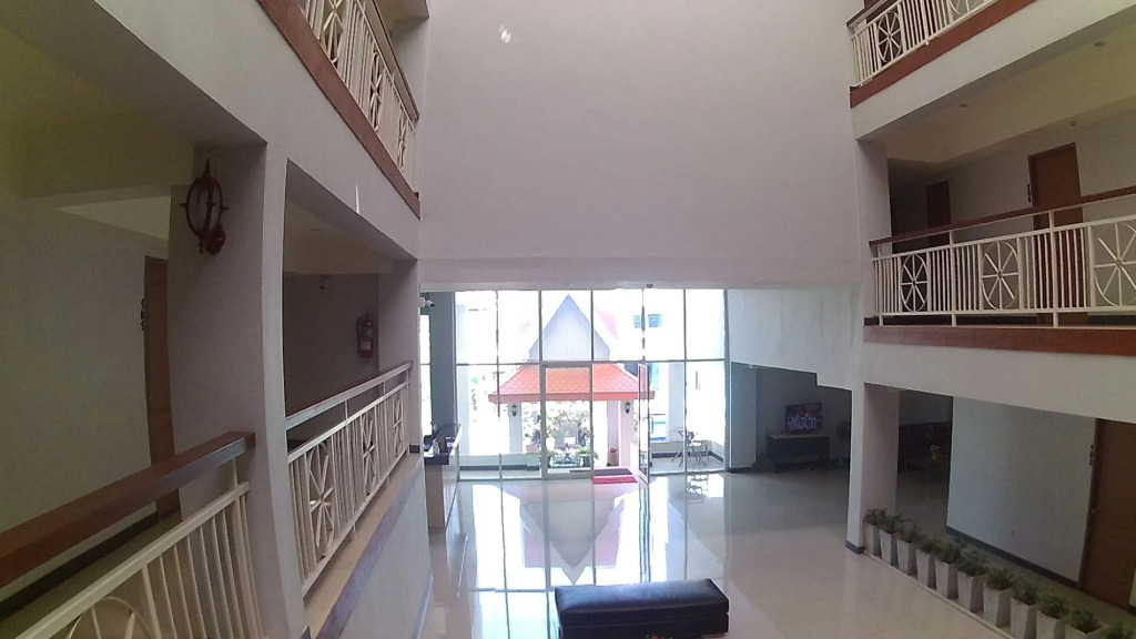 Urban House 195