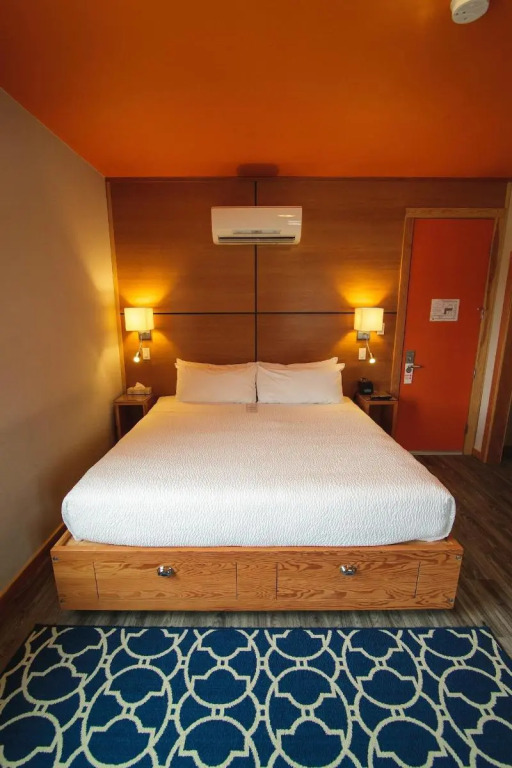Adventure Hotel