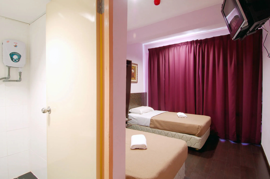 Aristo Hotel