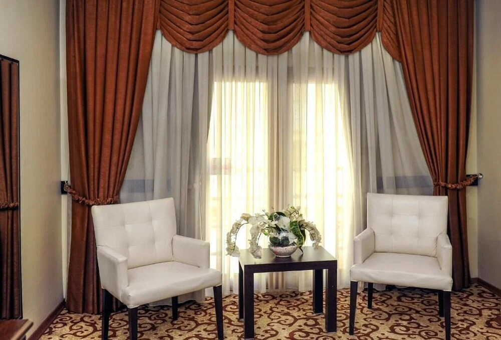Teona Hotel