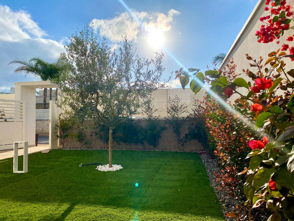 Brand new apartment in Monopoli, private pool, private parking, suitable for couples-Allegria Pool House