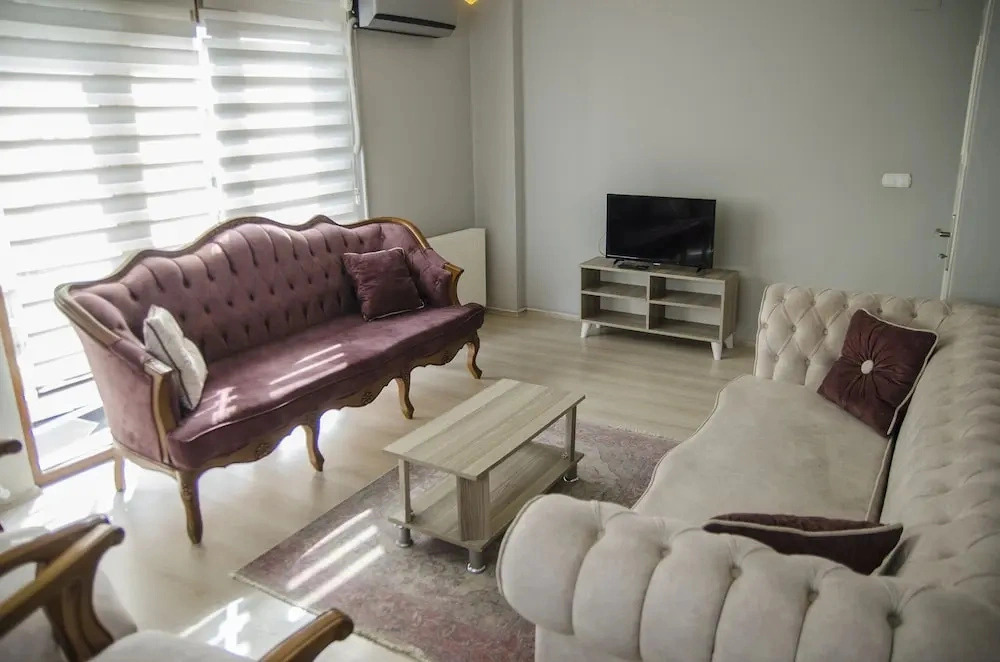 Fi Suite Hotel