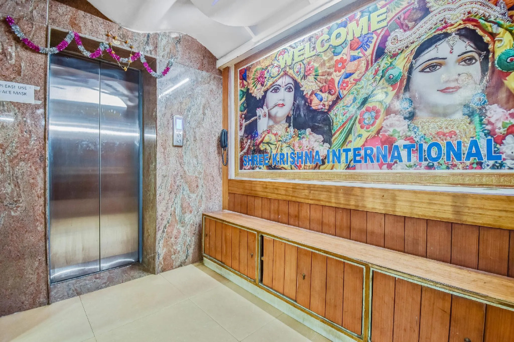 Collection O 84524 The Sri Krishna Hotel