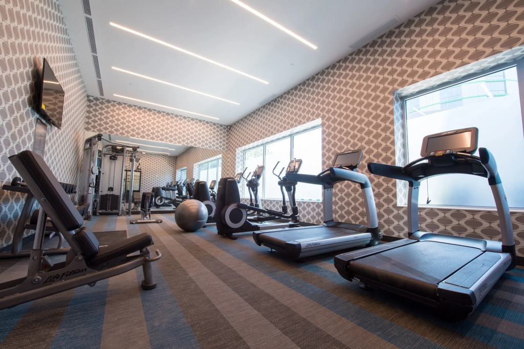 Aloft by Marriott New York LaGuardia Airport