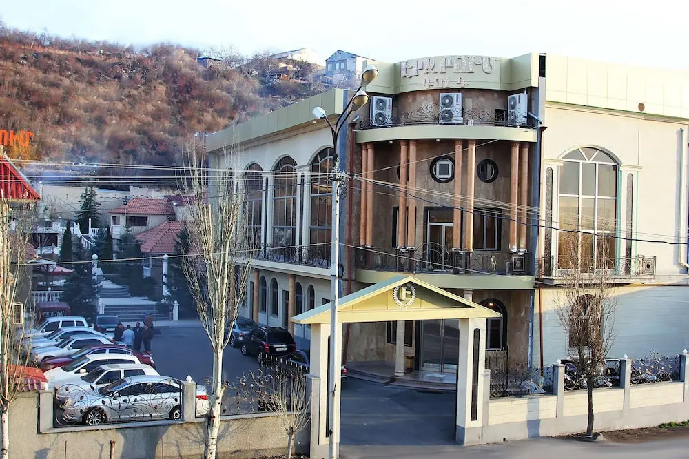 Erzrum Hotel And Restaurant Complex