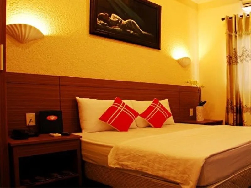 Nhat Quynh 1 Hotel