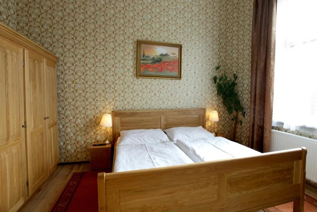 EA Hotel Hrubá Skála